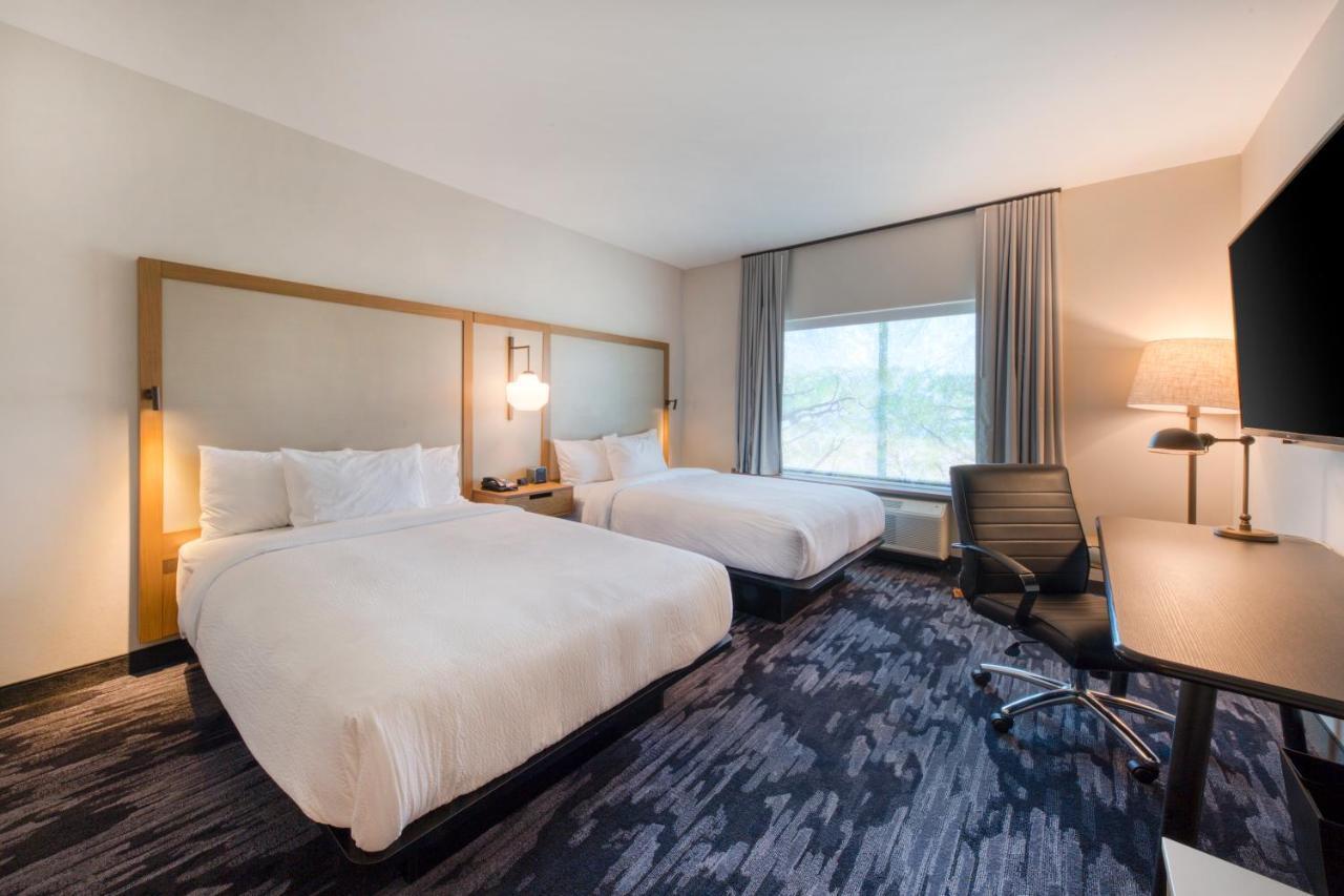 Fairfield Inn & Suites By Marriott Charlotte Belmont Exterior foto